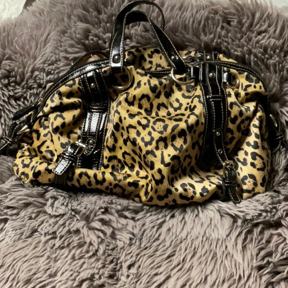 Victoria’s Secret Colin and Colette bag. Satin material. Pleather bottom.